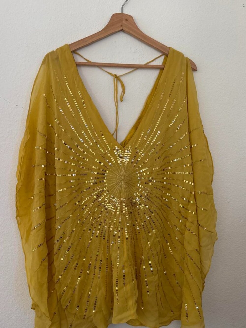 BCBGMAXAZRIA yellow sequin blouse with gold sequin sunburst design, size S
